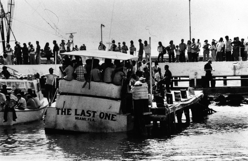 One of thousands of American yachts unloads Cuban refugees in the Florida Keys before returning to pick up more. (Photo: Florida Keys Public Library/CC By 2.0)