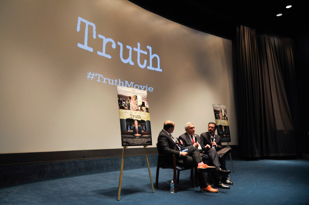 Brian Stelter, left, from CNN's "Reliable Sources" speaks with former CBS News anchor Dan Rather and "Truth" director James Vanderbilt following the movie's screening in Washington, D.C., on Oct. 14. (Photo: Kris Connor/Sipa USA/Newscom)