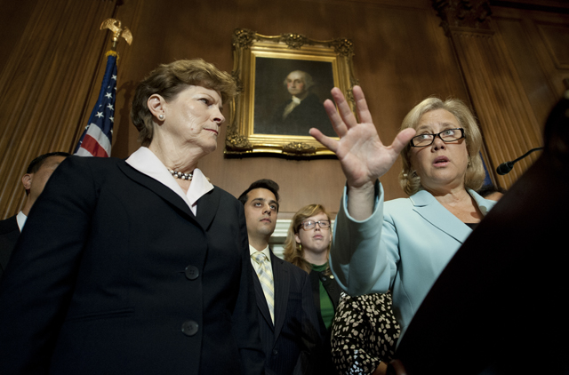 Senators Jeanne Shaheen and Mary Landrieu (Credit: Douglas Graham/CQ Roll Call/Newscom)