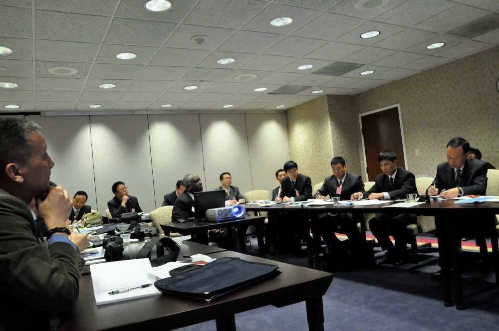 The China Ministry of Finance visits the OPM in 2009 (Photo: OPM Flikr) 