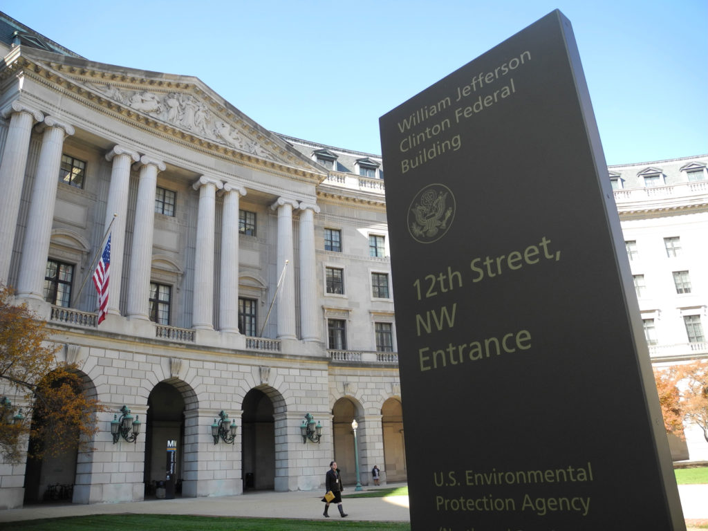 The headquarters of the Environmental Protection Agency in Washington, D.C. (Photo: Johannes Schmitt-Tegge/dpa/picture-alliance/Newscom)