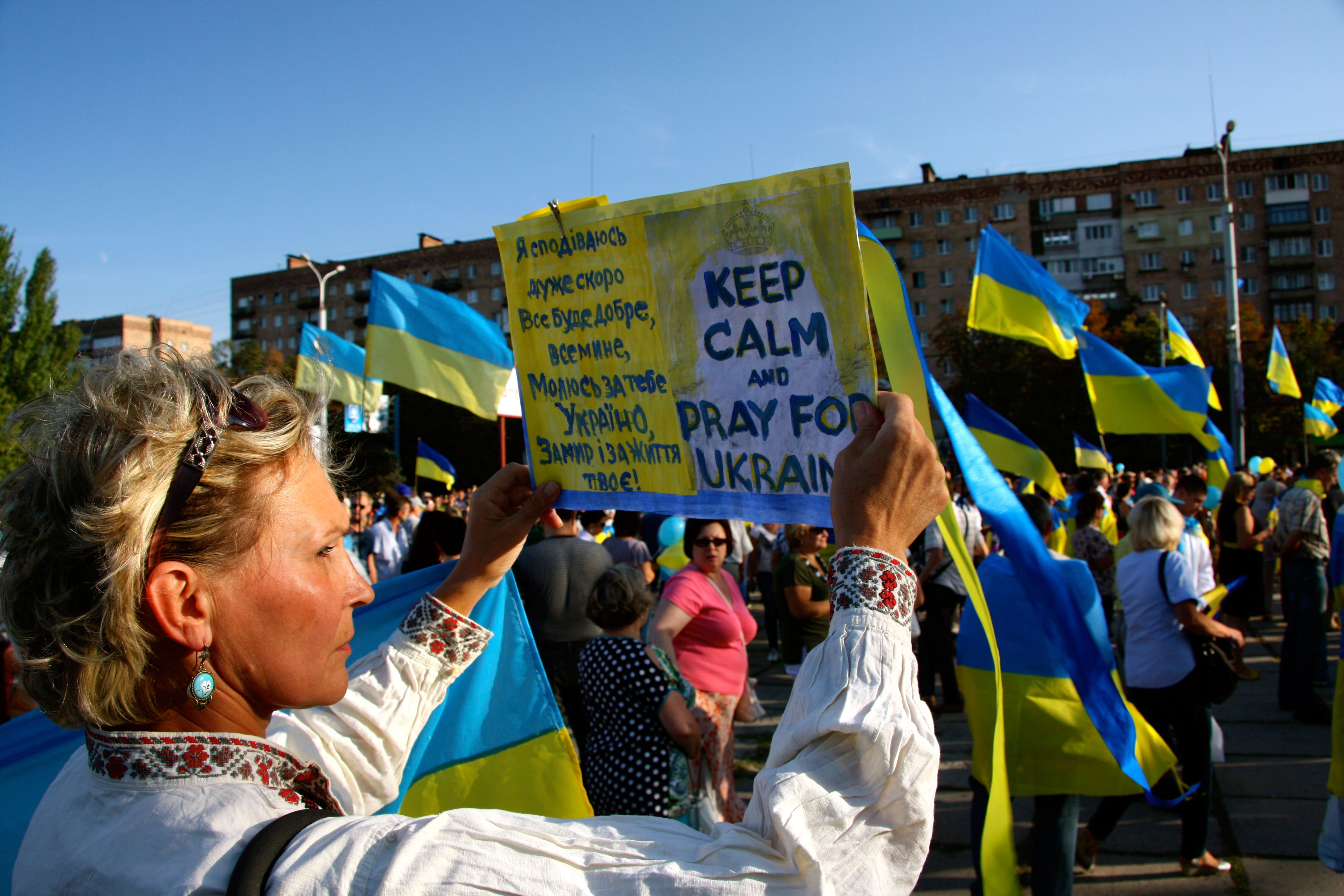 A pro-Ukraine rally in Mariupol in September 2014, as a tank battle raged outside the city.