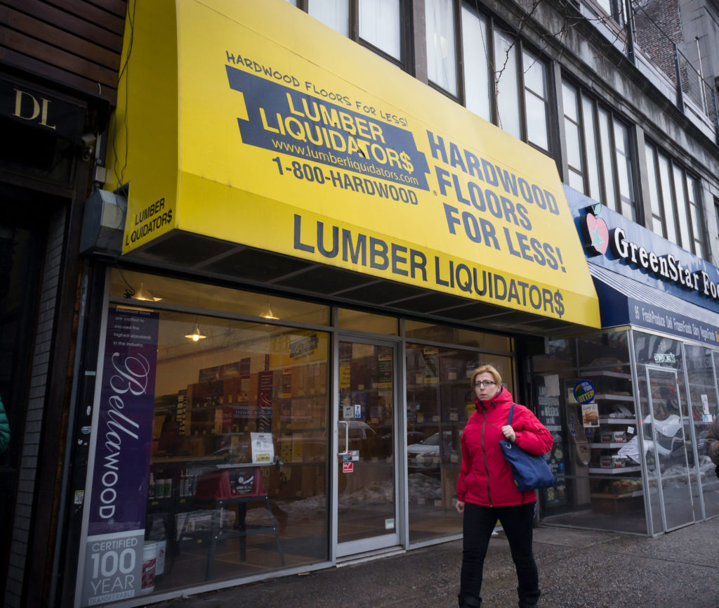 A Lumber Liquidators showroom store in New York City. (Photo: Richard B. Levine/Newscom)