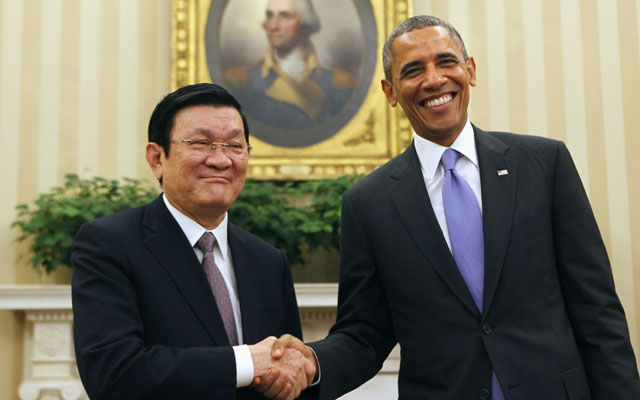 Vietnam's President Troung Tan Sang in the Oval Office with President Obama. (Photo: YURI GRIPAS/REUTERS/Newscom)