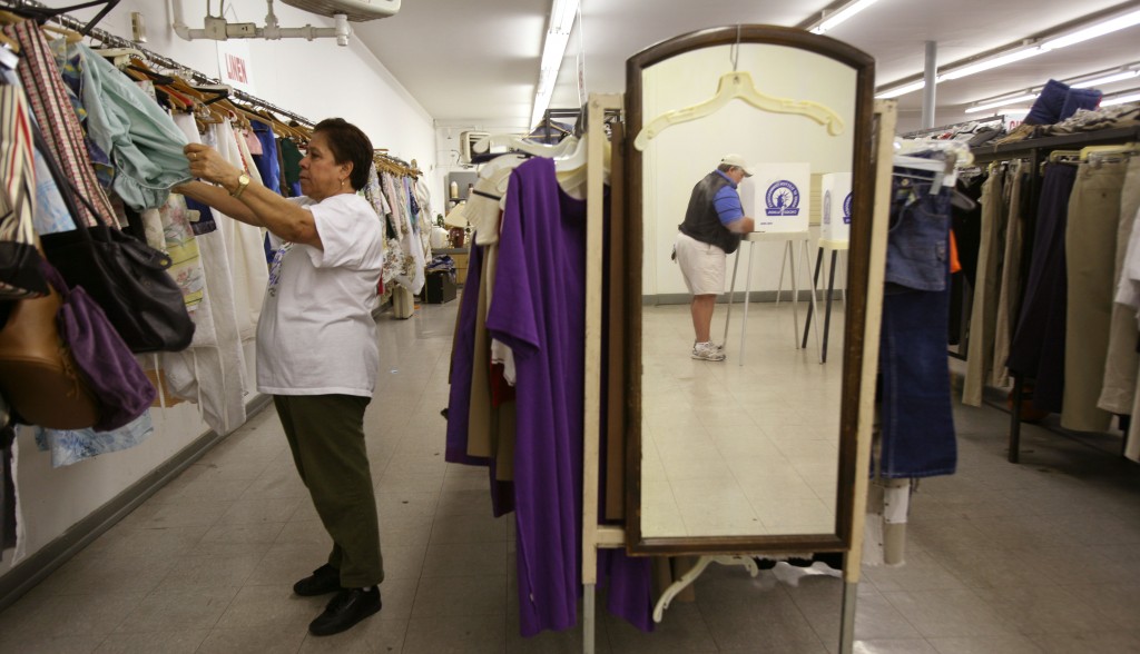 Pat Molloy casts her ballot in the midterm elections at a polling place located inside the Family Thrift Store in Chicago. (Photo: REUTERS/John Gress/Newscom)