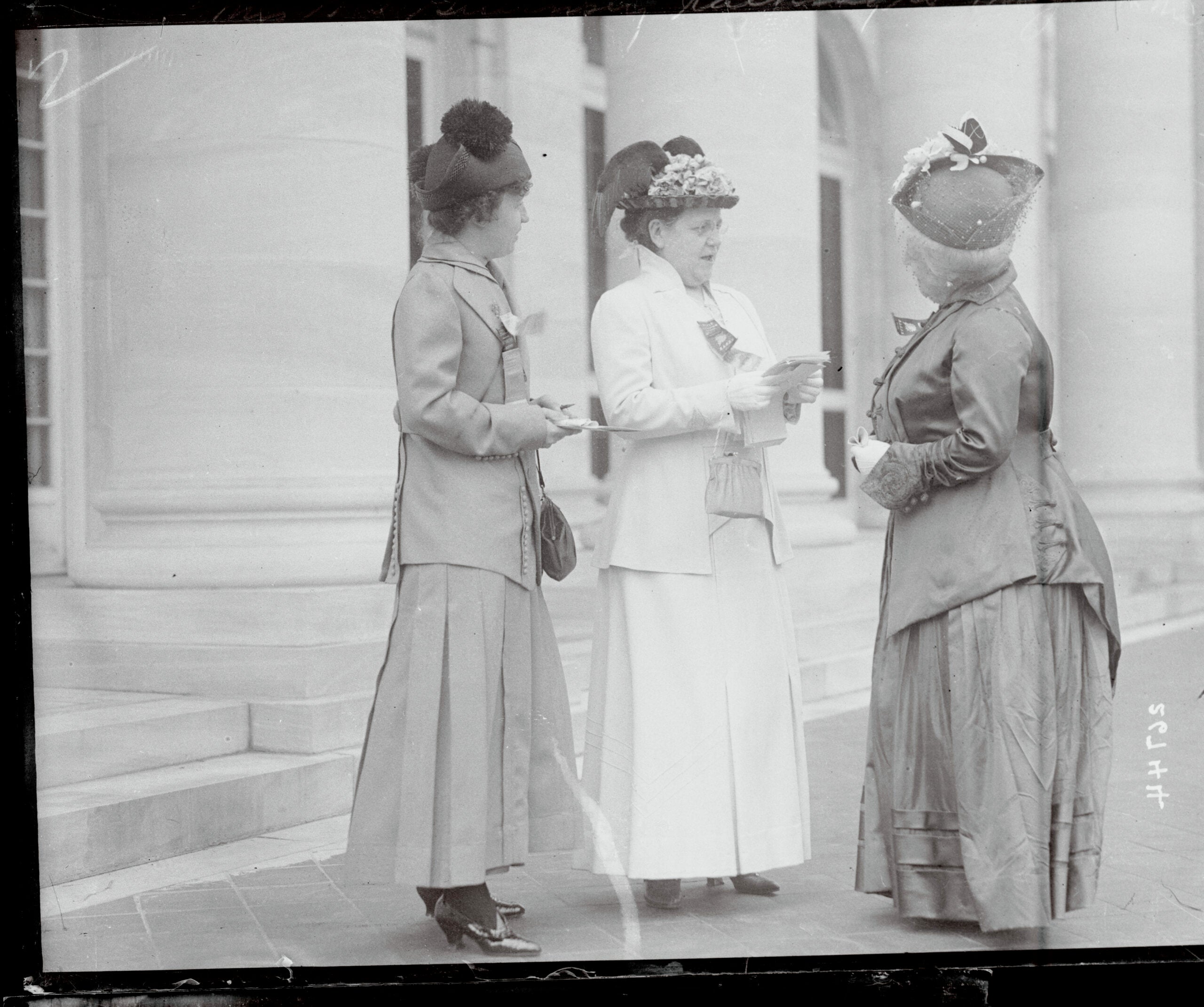 (Original Caption) Washington, DC: Daughters Of The American Revolution Hold Their Annual Election At Washington, D. C. Mrs. George Thatcher Guernsey talking to Mrs. John Miller Horton of New York, one of her strongest supporters with Mrs. R. R. Bittman, secretary of Mrs. Guernsey.