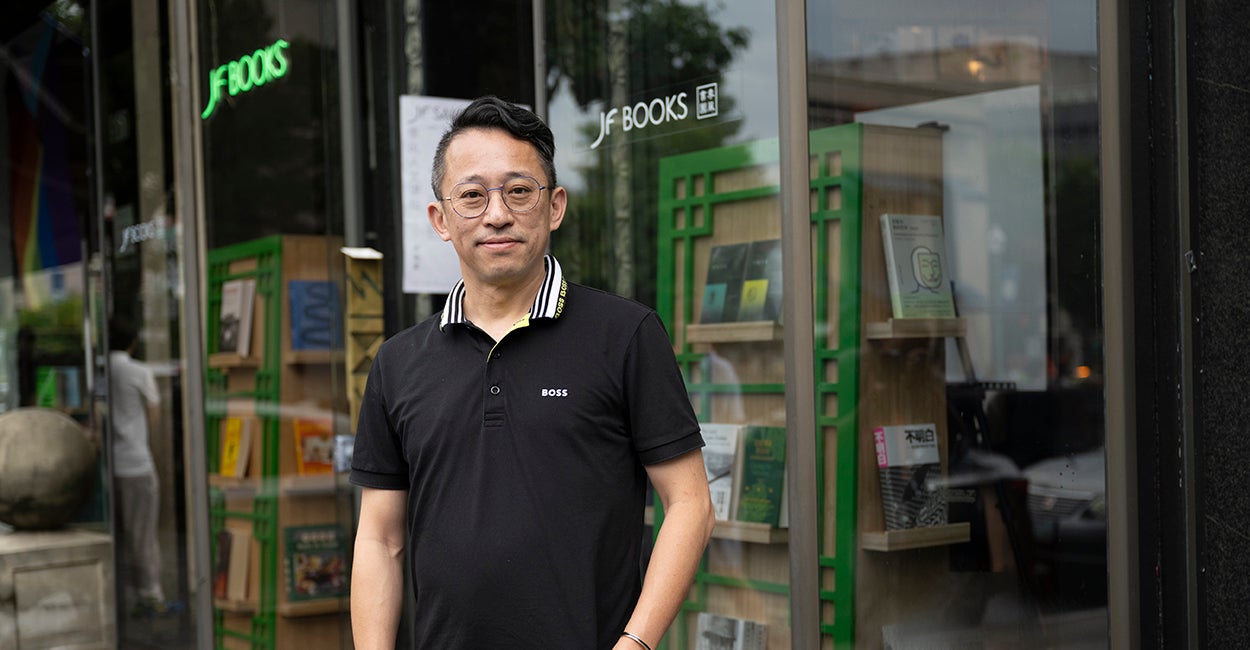 What a Bookstore's Opening in DC Says About Growing Chinese Civic Engagement Overseas