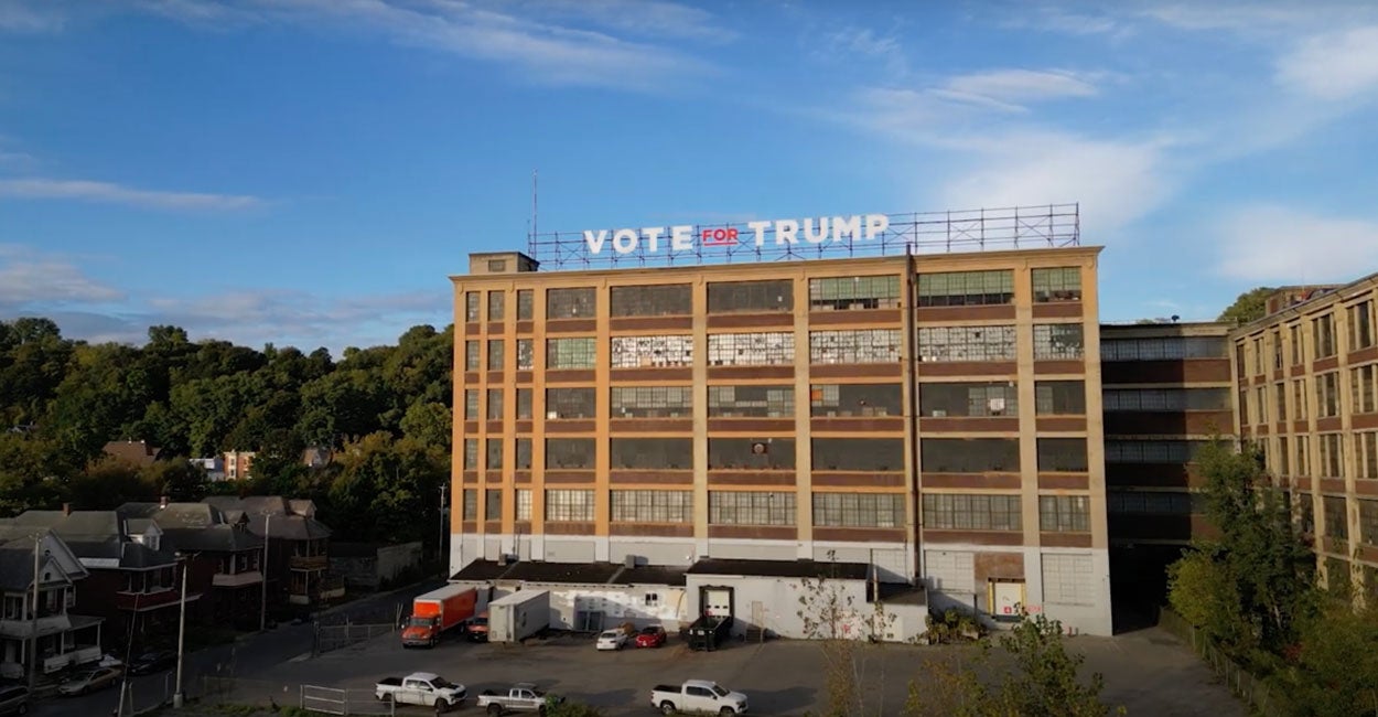 The Story Behind the 'Vote for Trump' Sign