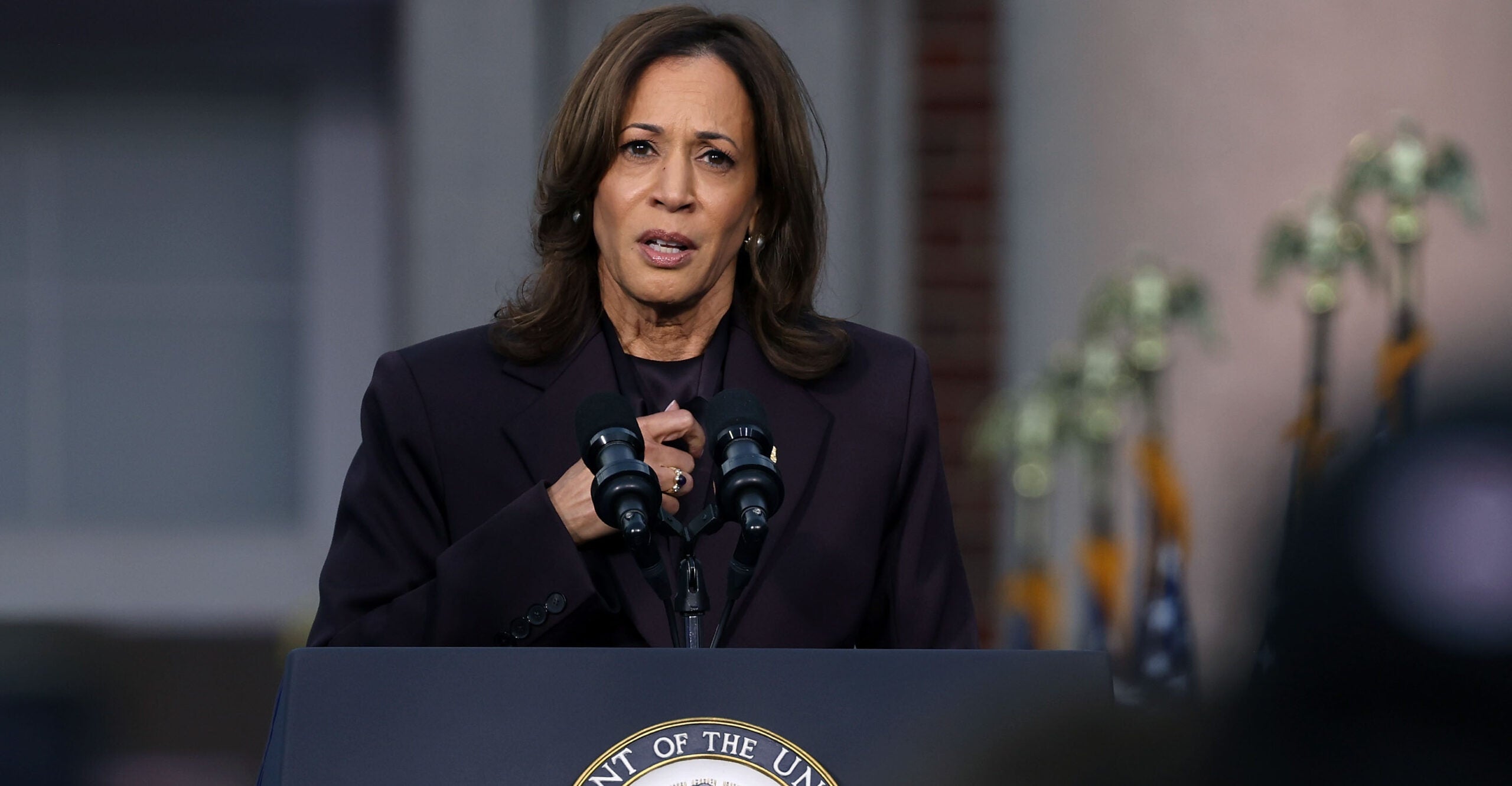 Harris Raises Money for Recount as Deadlines Pass to Seek One