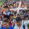 Hundreds of migrants walking through Mexico to the U.S.