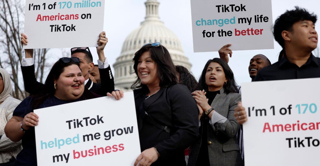 Fans of TikTok demonstrate outside the U.S. Capitol