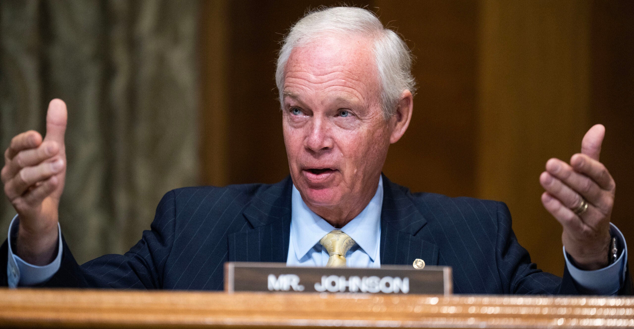 EXCLUSIVE: What Has HHS Withheld on COVID-19 Vax? Sen. Ron Johnson Is About to Find Out