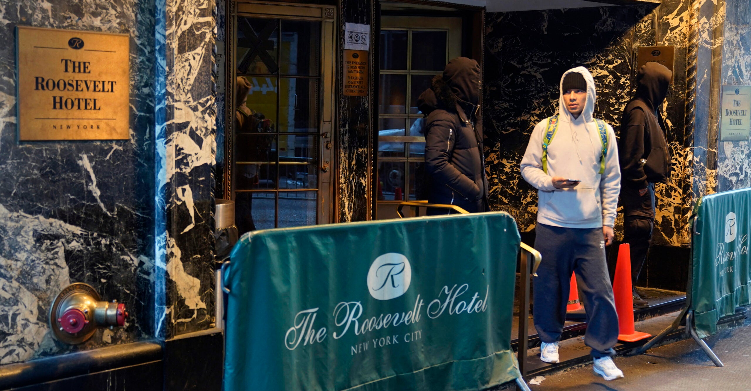 NextImg:NYC's Notorious Roosevelt Hotel to End Illegal Immigrant Housing