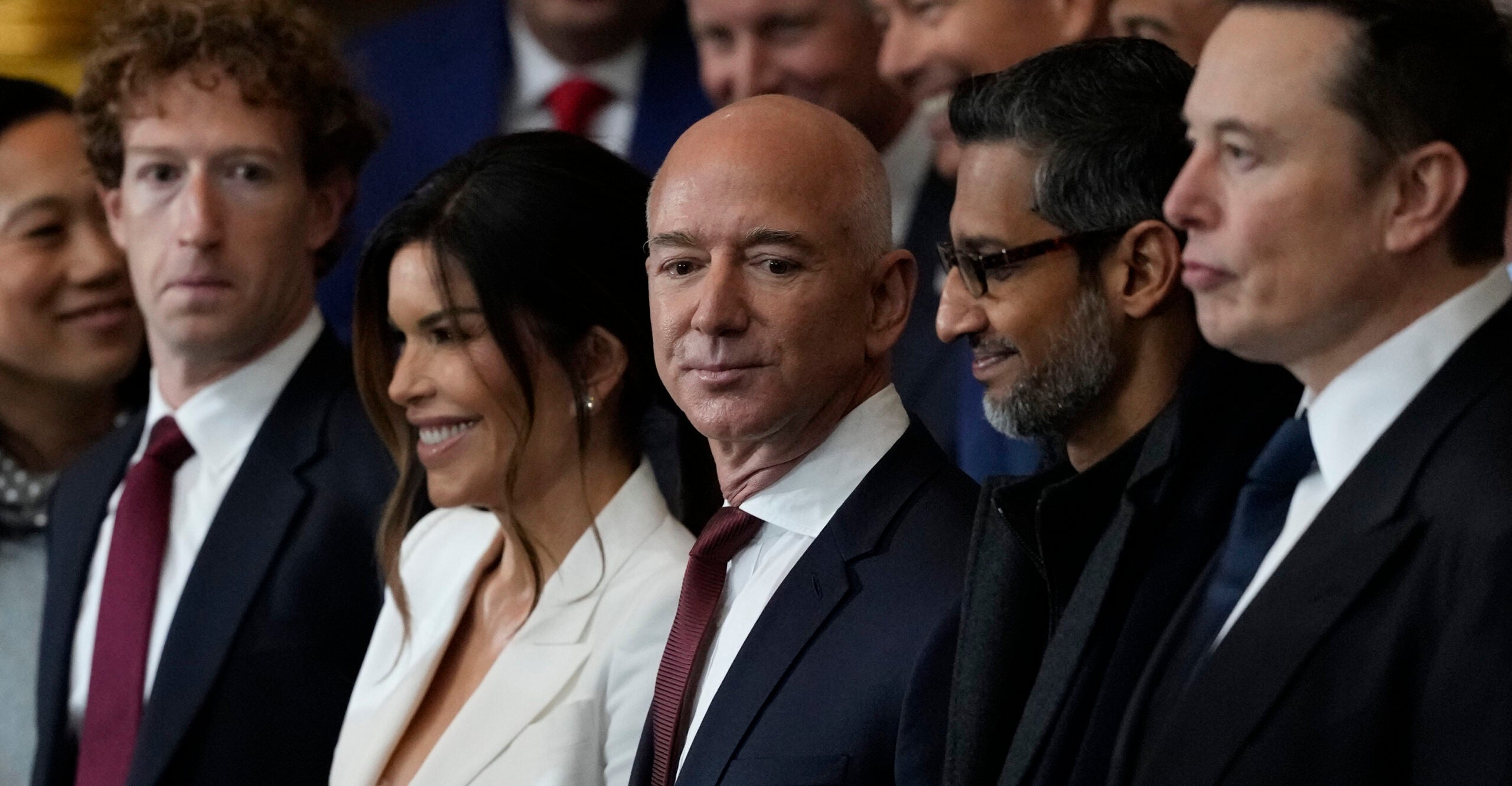 NextImg:Jeff Bezos Launches Intervention at the Washington Post