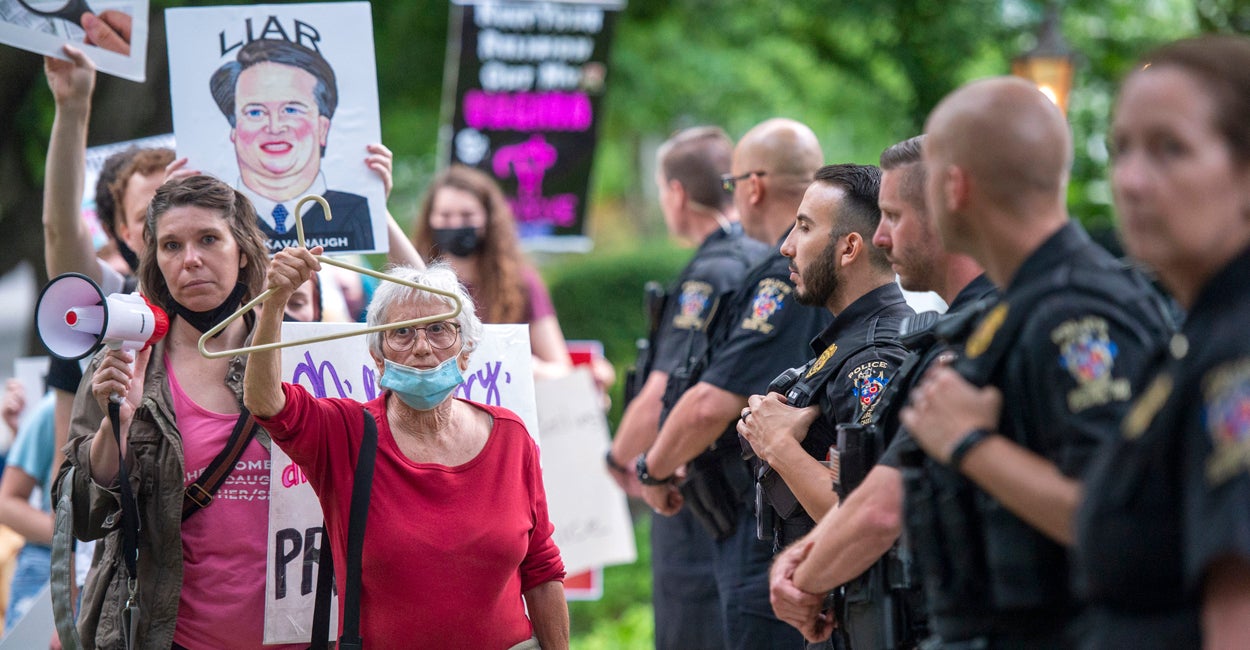 Refusing to Prosecute Those Protesting at Supreme Court Justices' Homes Is Inexcusable