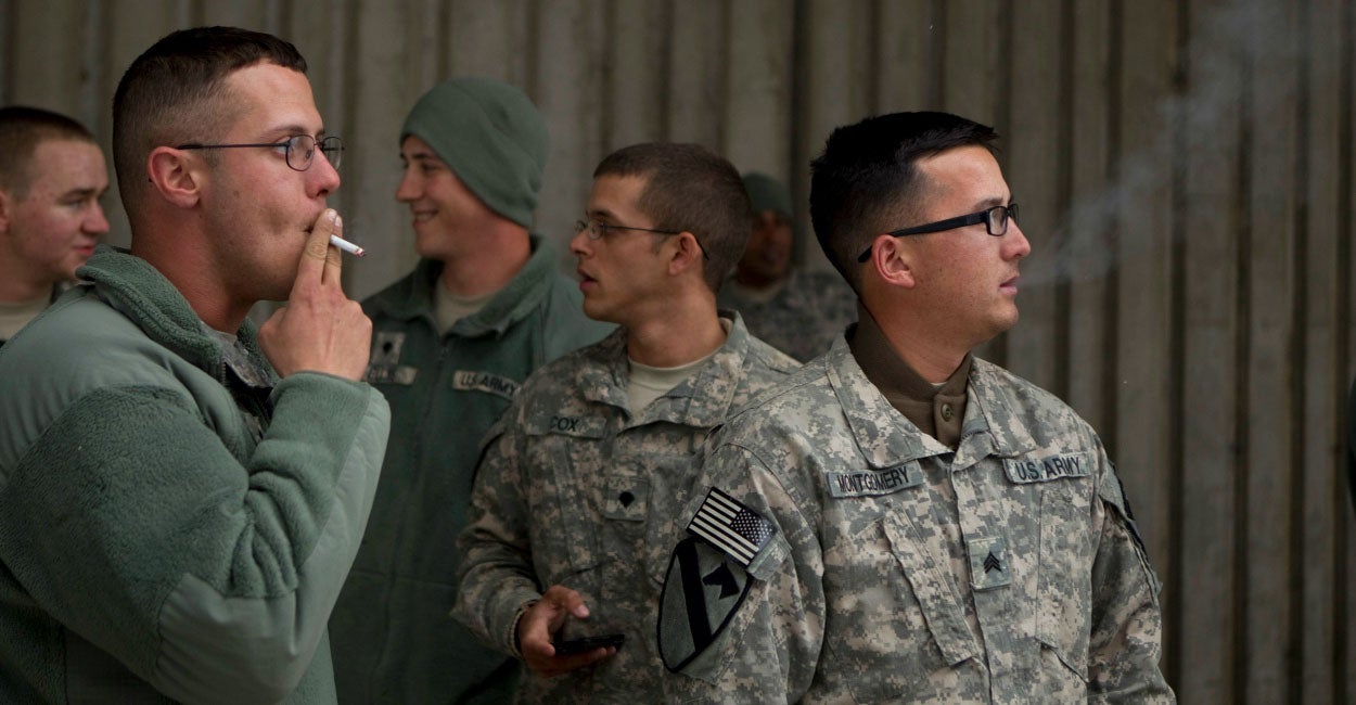 pentagon-critics-see-better-way-to-help-troops-quit-smoking